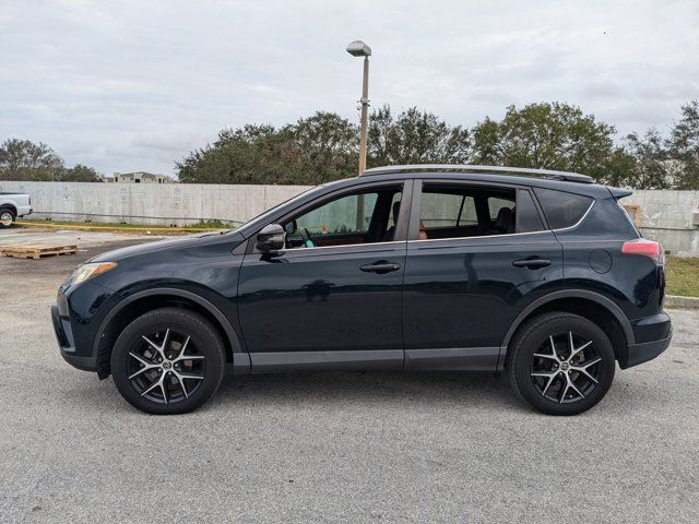 2017 Toyota RAV4 SE