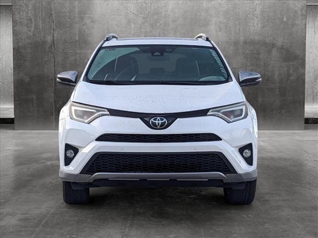 2017 Toyota RAV4 SE