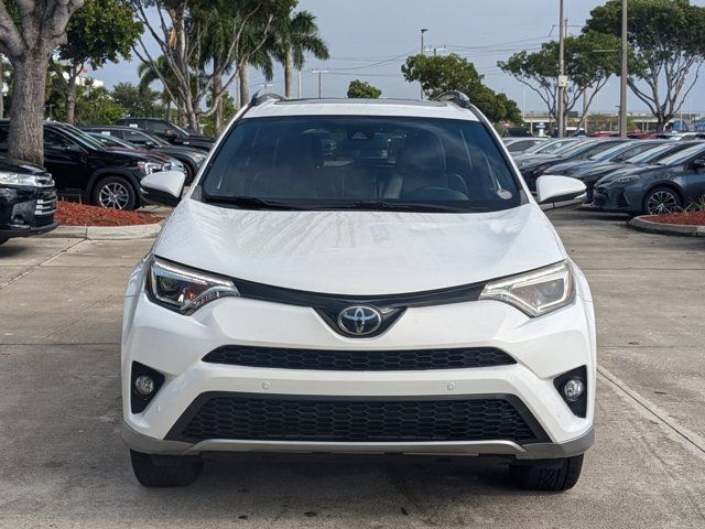 2017 Toyota RAV4 SE