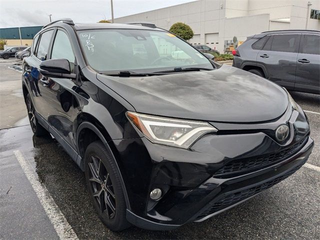 2017 Toyota RAV4 SE