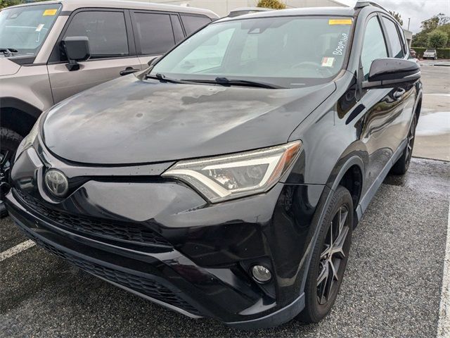 2017 Toyota RAV4 SE