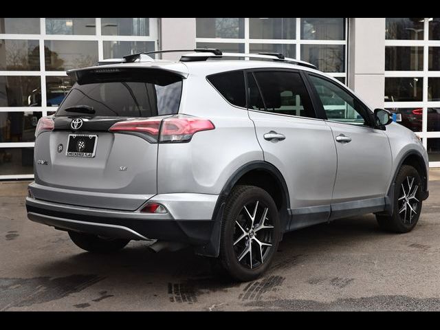 2017 Toyota RAV4 SE