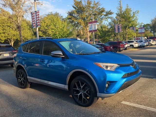 2017 Toyota RAV4 SE