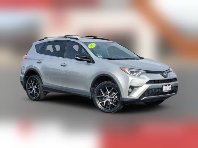 2017 Toyota RAV4 SE