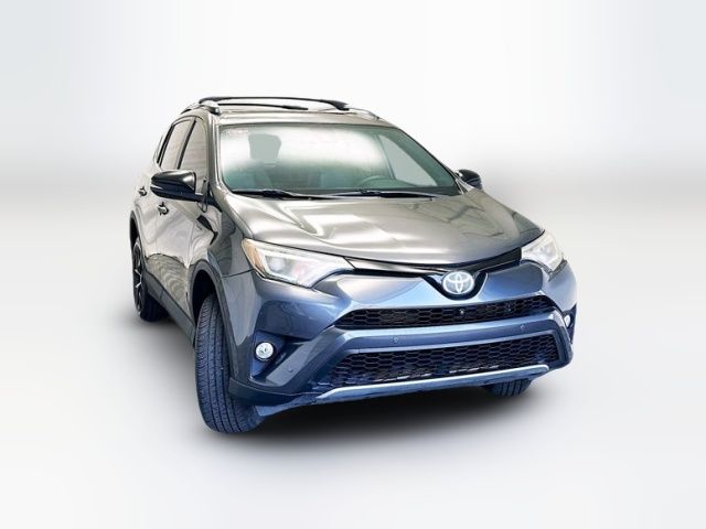 2017 Toyota RAV4 SE