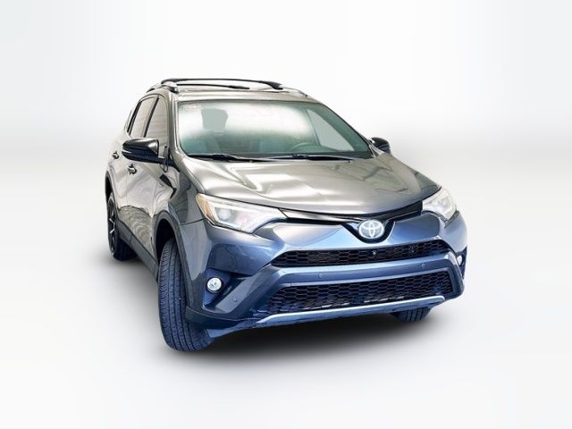 2017 Toyota RAV4 SE