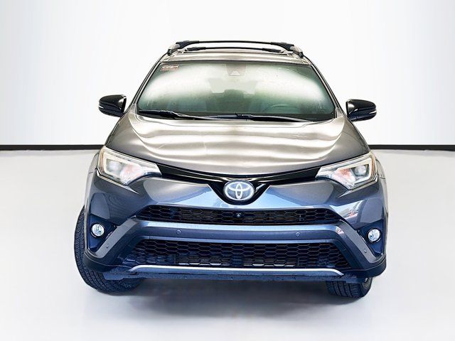 2017 Toyota RAV4 SE