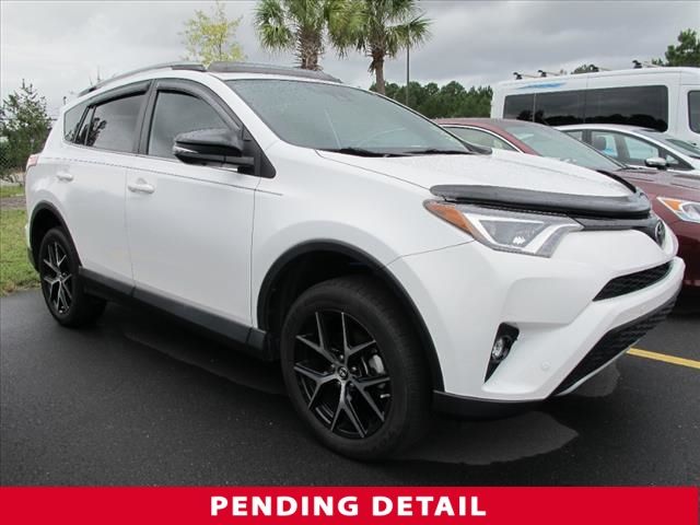 2017 Toyota RAV4 SE