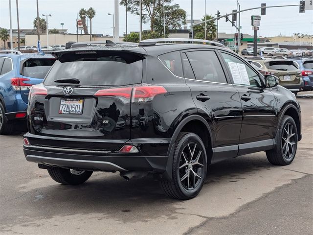 2017 Toyota RAV4 SE