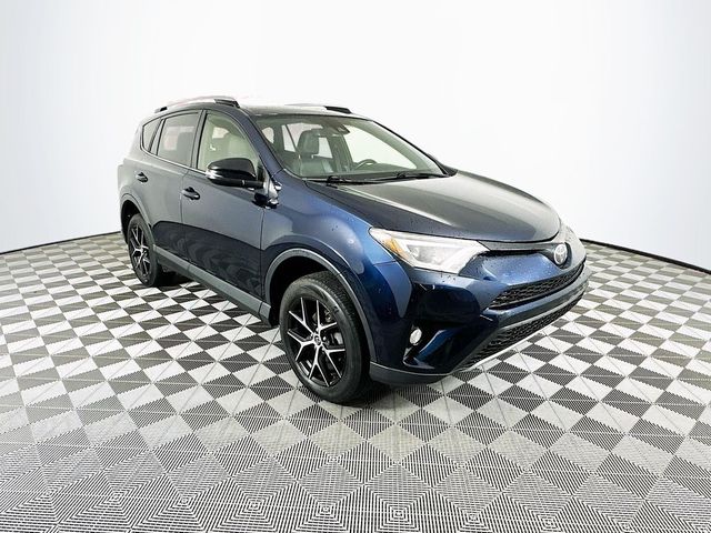 2017 Toyota RAV4 SE