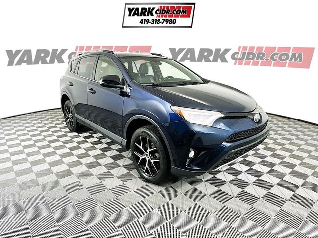 2017 Toyota RAV4 SE