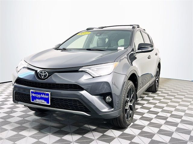 2017 Toyota RAV4 SE