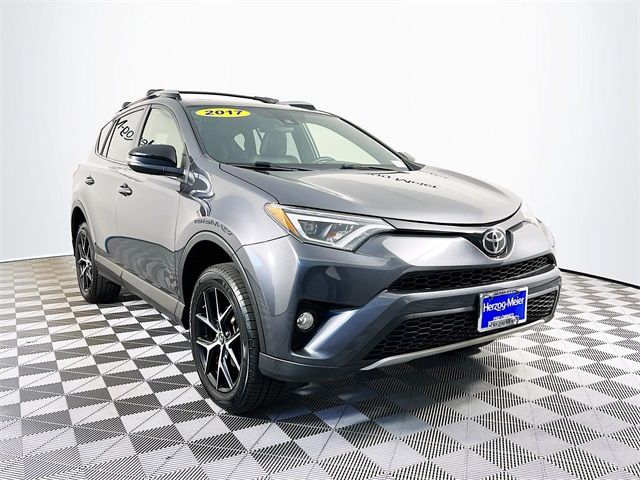 2017 Toyota RAV4 SE