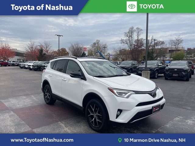 2017 Toyota RAV4 SE