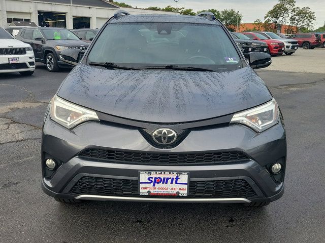 2017 Toyota RAV4 SE