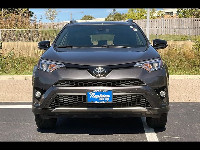 2017 Toyota RAV4 SE