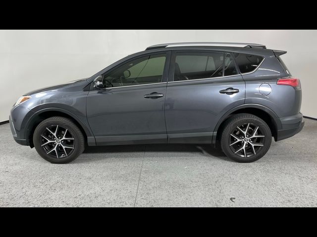 2017 Toyota RAV4 SE