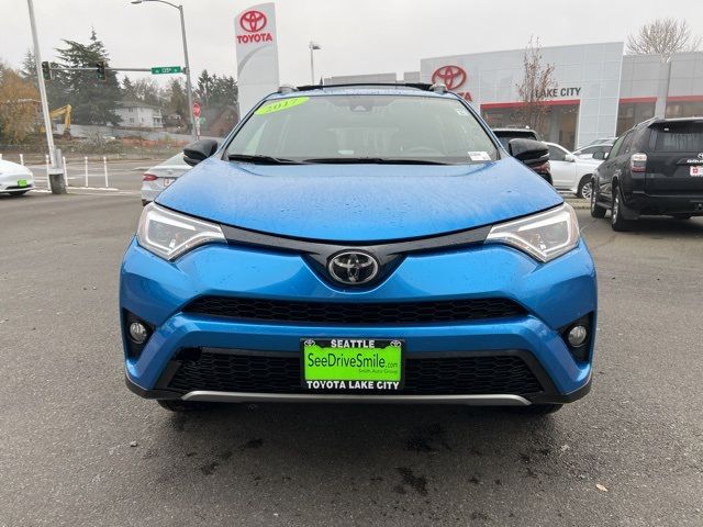 2017 Toyota RAV4 SE