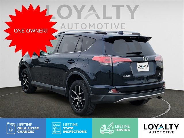 2017 Toyota RAV4 SE