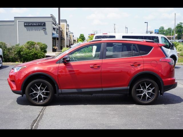 2017 Toyota RAV4 SE