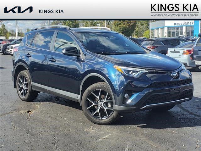 2017 Toyota RAV4 SE