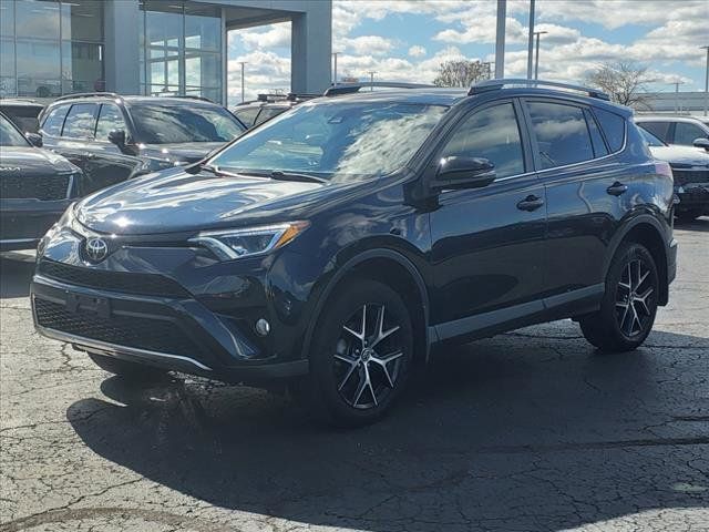 2017 Toyota RAV4 SE