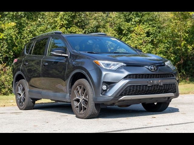 2017 Toyota RAV4 SE