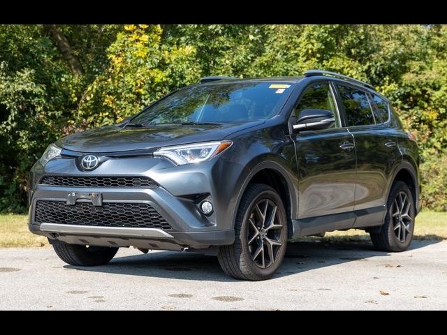 2017 Toyota RAV4 SE