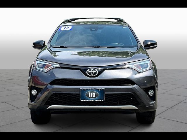 2017 Toyota RAV4 SE