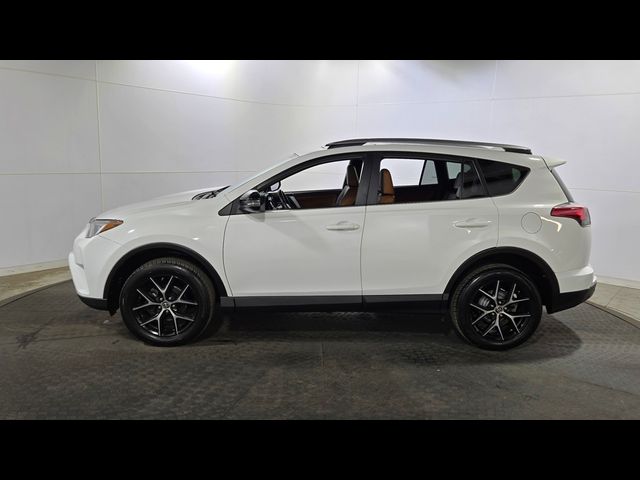 2017 Toyota RAV4 SE