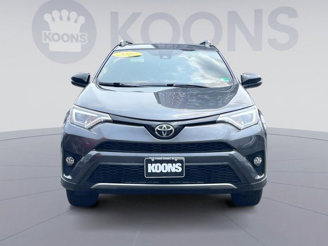2017 Toyota RAV4 SE