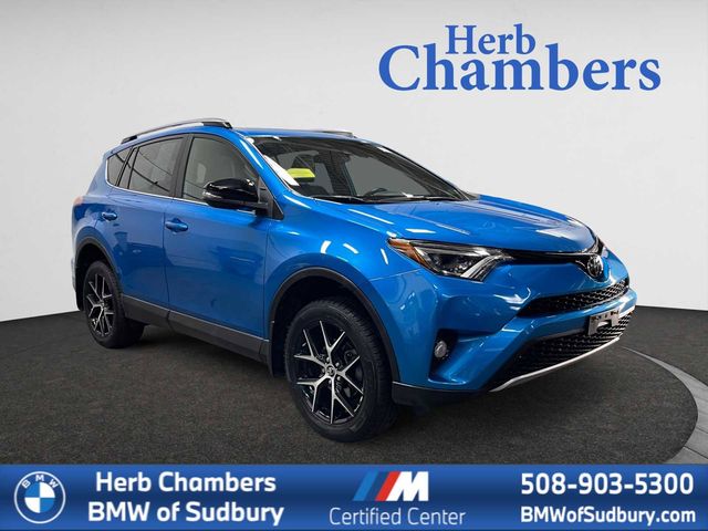 2017 Toyota RAV4 SE