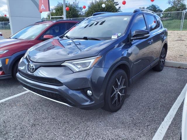 2017 Toyota RAV4 SE