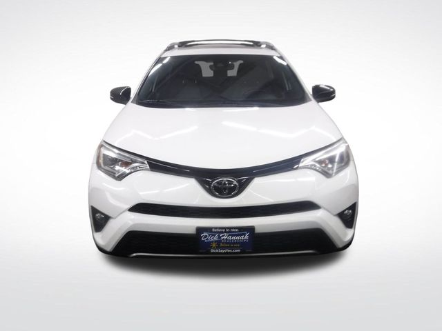 2017 Toyota RAV4 SE