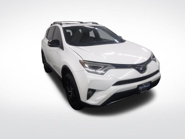 2017 Toyota RAV4 SE