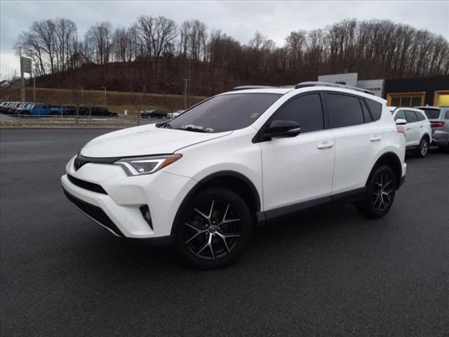 2017 Toyota RAV4 SE