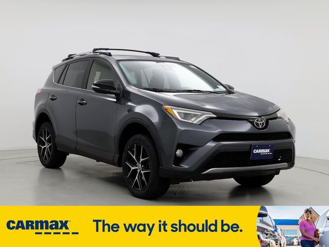 2017 Toyota RAV4 SE