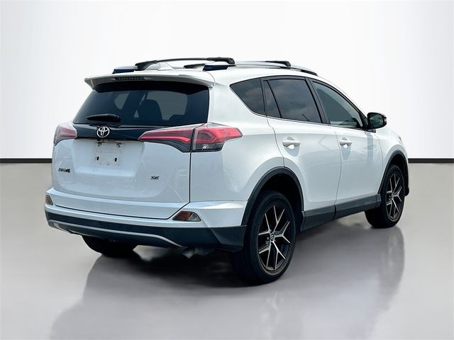 2017 Toyota RAV4 SE