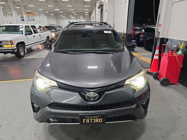 2017 Toyota RAV4 SE