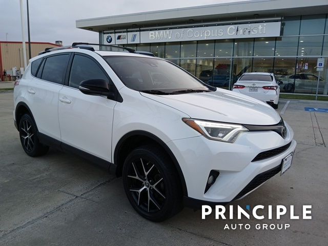 2017 Toyota RAV4 SE