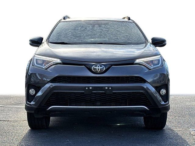 2017 Toyota RAV4 SE