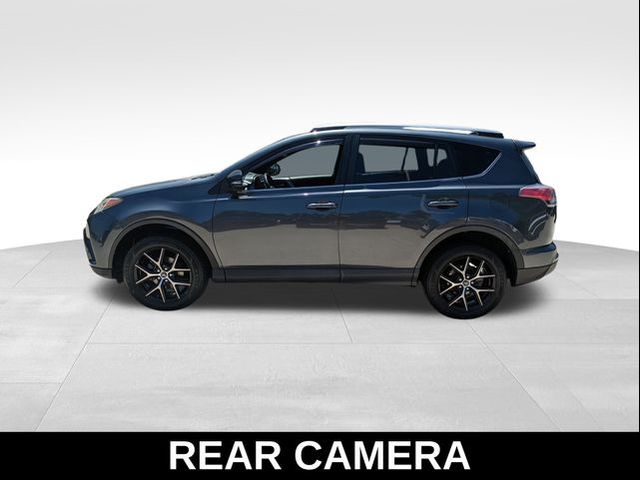 2017 Toyota RAV4 SE