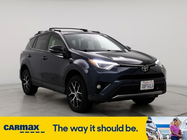 2017 Toyota RAV4 SE