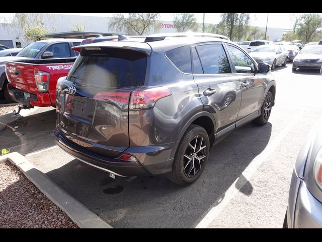 2017 Toyota RAV4 SE