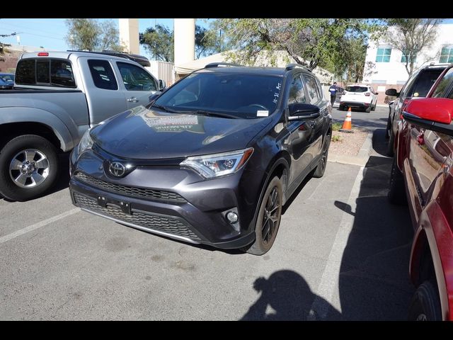 2017 Toyota RAV4 SE