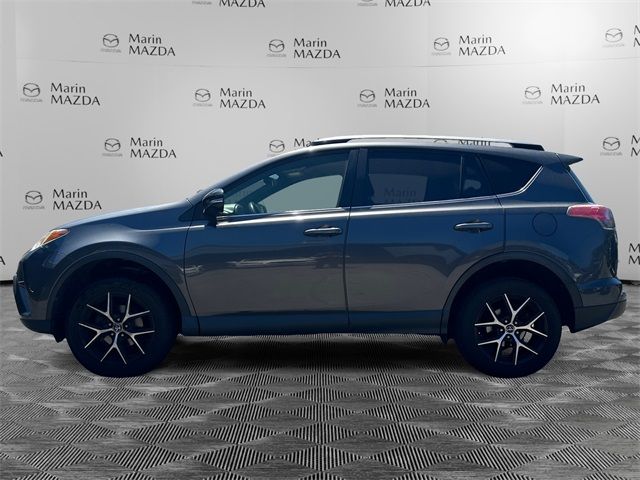 2017 Toyota RAV4 SE