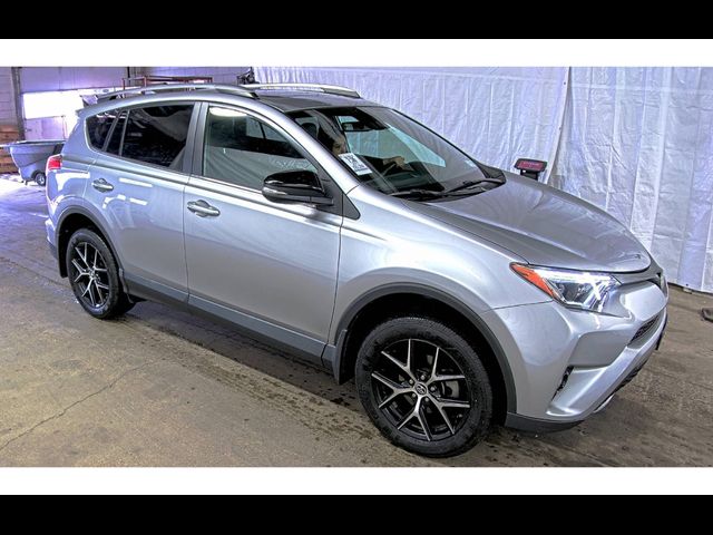 2017 Toyota RAV4 SE