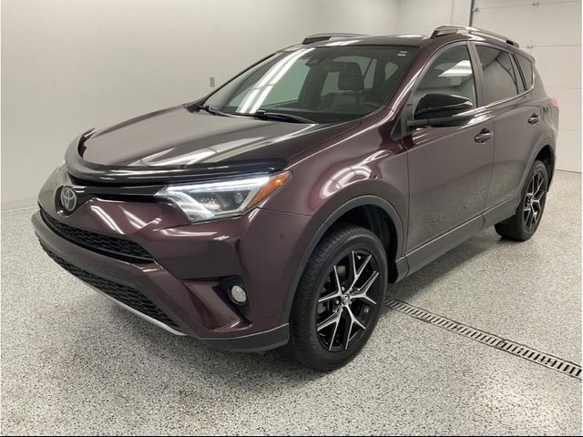 2017 Toyota RAV4 SE