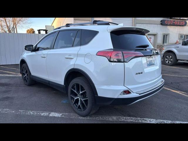 2017 Toyota RAV4 SE