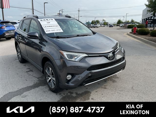 2017 Toyota RAV4 XLE